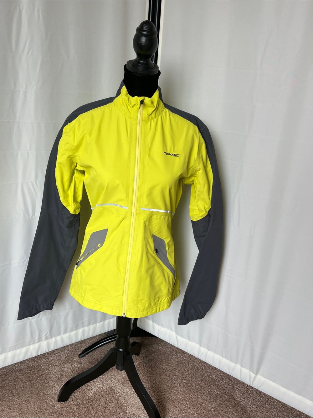 NWT Reebok Premier Running Jacket